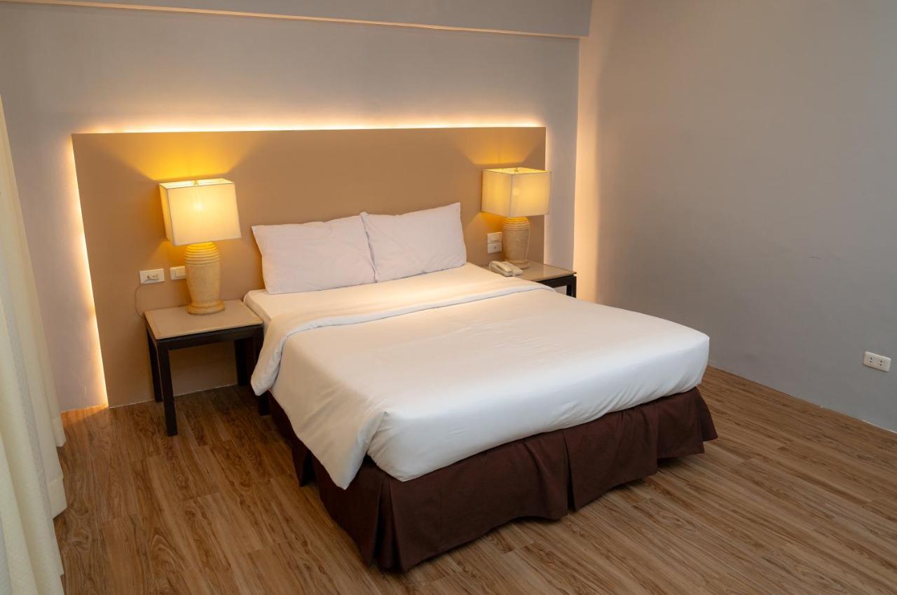 Cebu Grand Hotel ภายนอก รูปภาพ