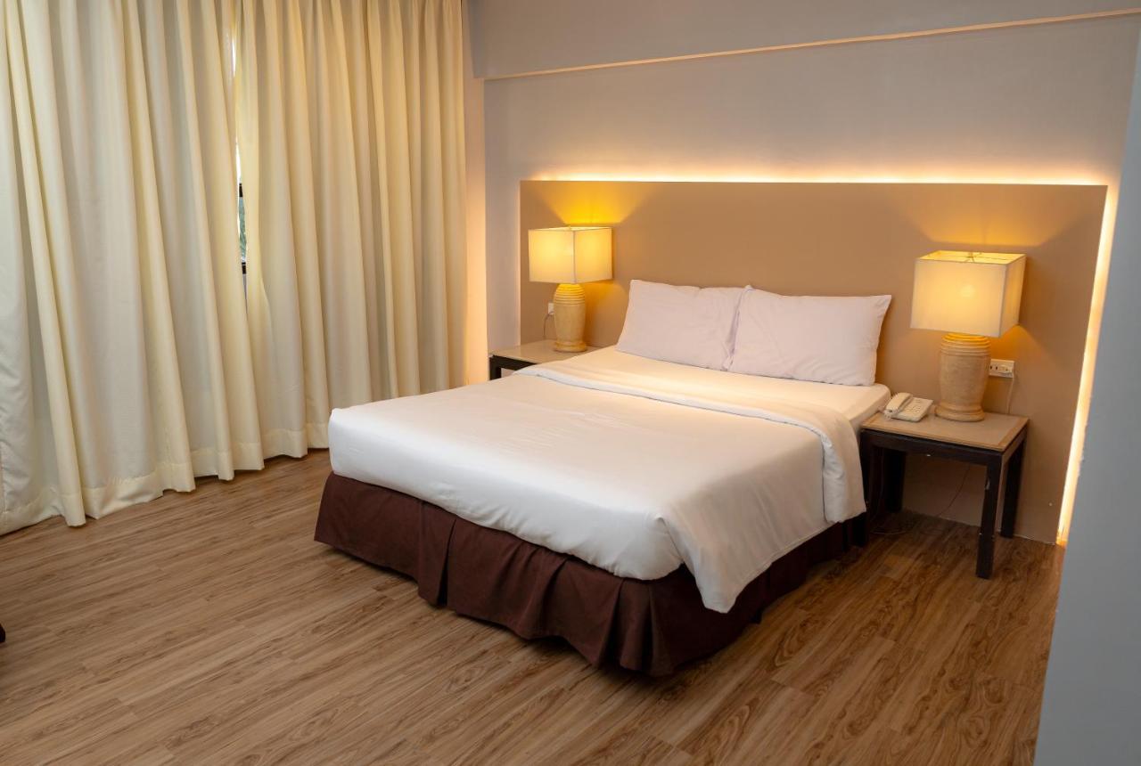 Cebu Grand Hotel ภายนอก รูปภาพ