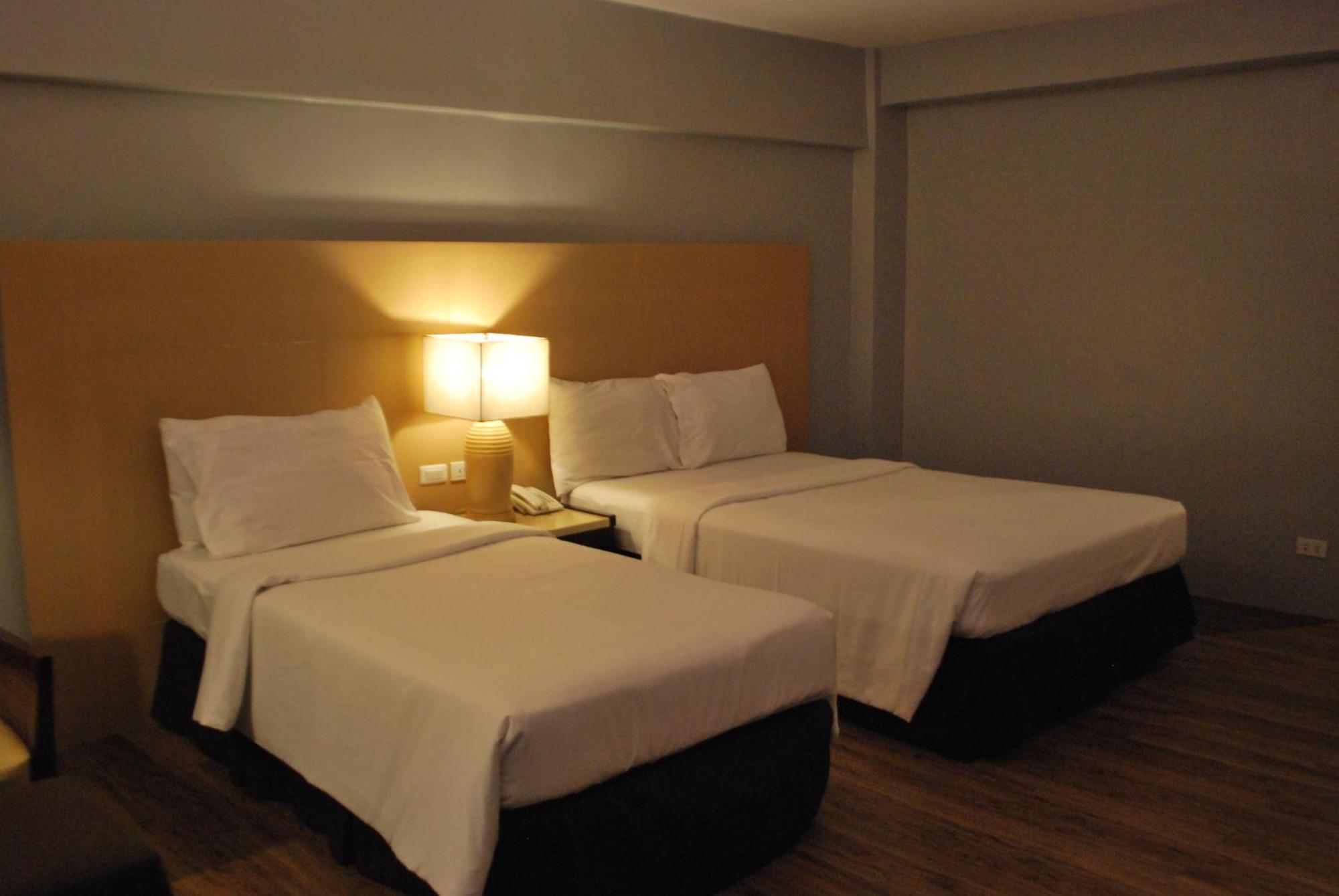 Cebu Grand Hotel ภายนอก รูปภาพ