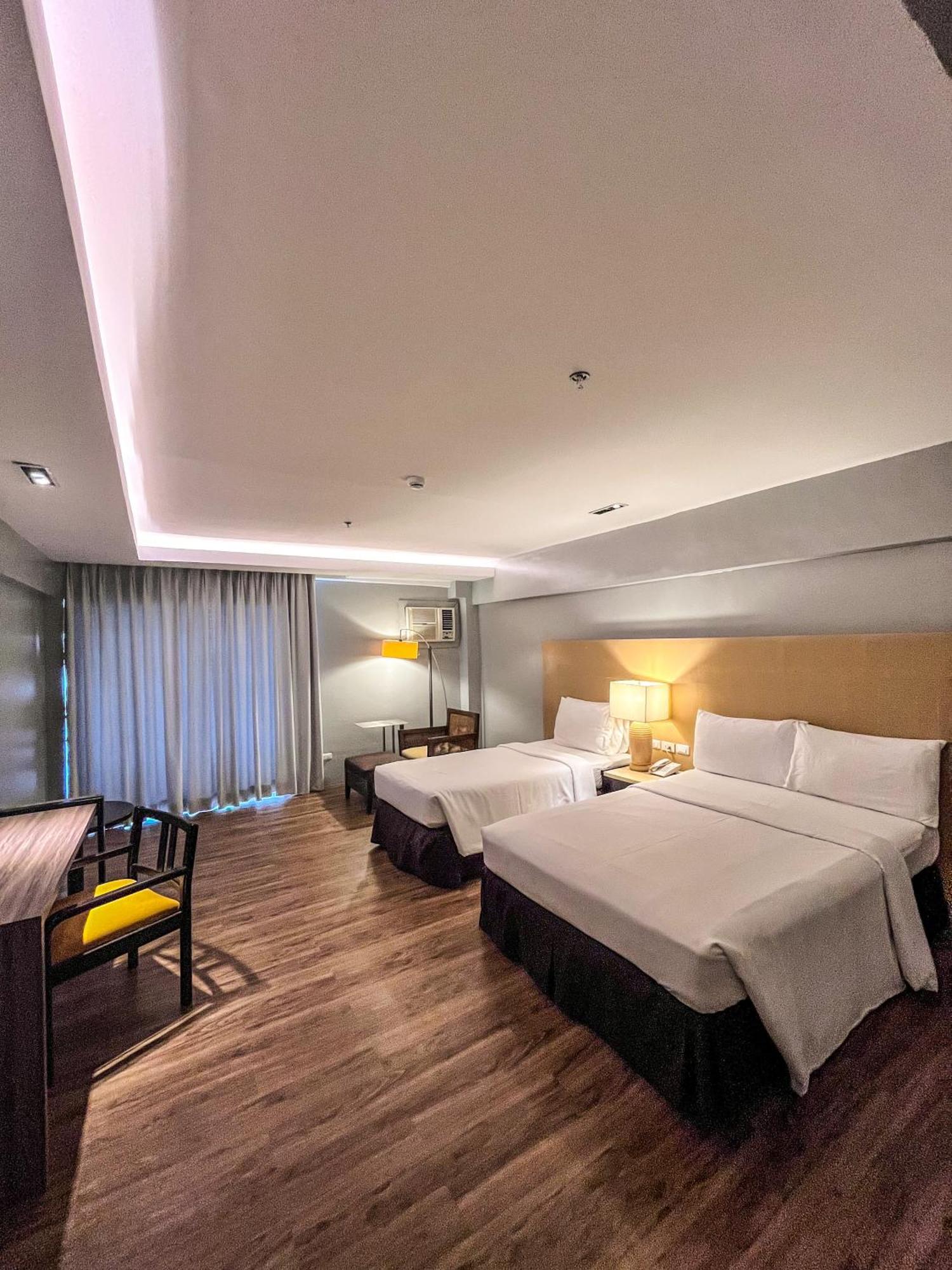 Cebu Grand Hotel ภายนอก รูปภาพ